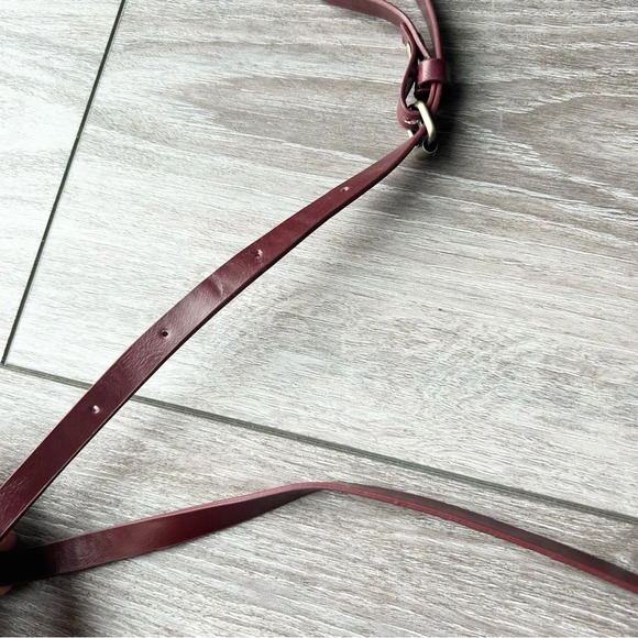 Darling Red Faux Leather Clutch Shoulder Bag - Picture 5 of 14